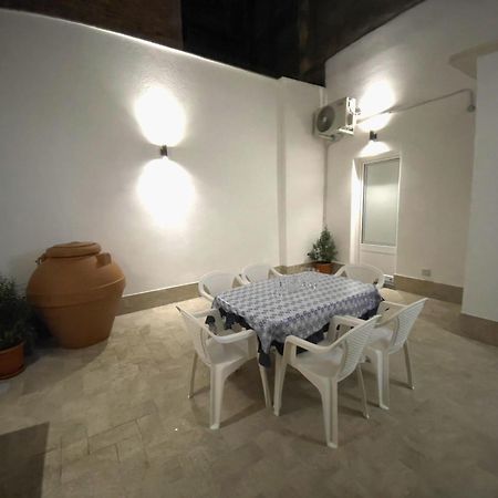 Terrazzo Garibaldi Holiday Home Catania Exterior photo